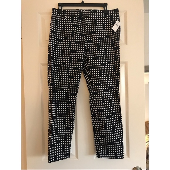 NWT GAP Slim Cropped Pants Size 6 - Picture 1 of 4